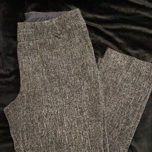 Brand new dresspants with elastic band and pockets